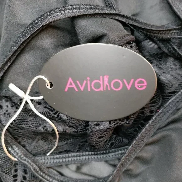 Lingerie Chemise Nightwear With Matching Thong - Picture 8 of 8